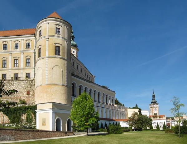 Mikulov kale South Moravia'deki / — Stok fotoğraf