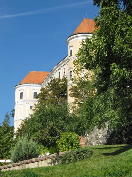 Castillo medieval en Mikulov — Foto de Stock