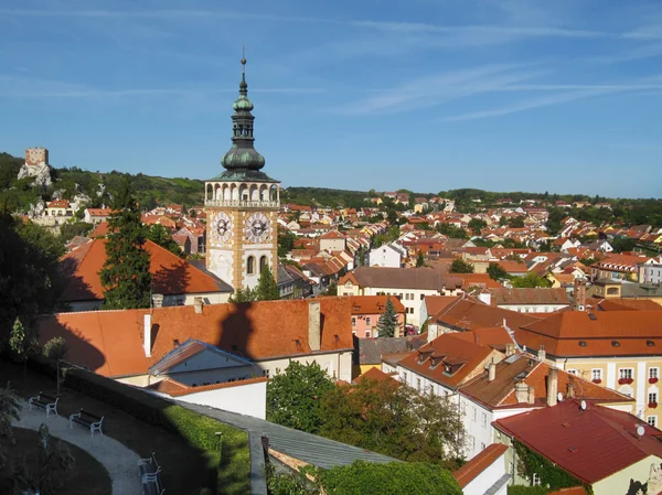 Tower of Saint Wenceslas Church i Mikulov — Stockfoto