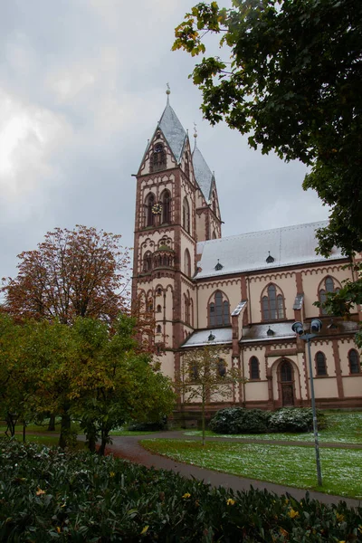 Freiburg Breisgau Germany 2012 Herz Jesu Kirche Freiburg Cloudy Autumn — 스톡 사진