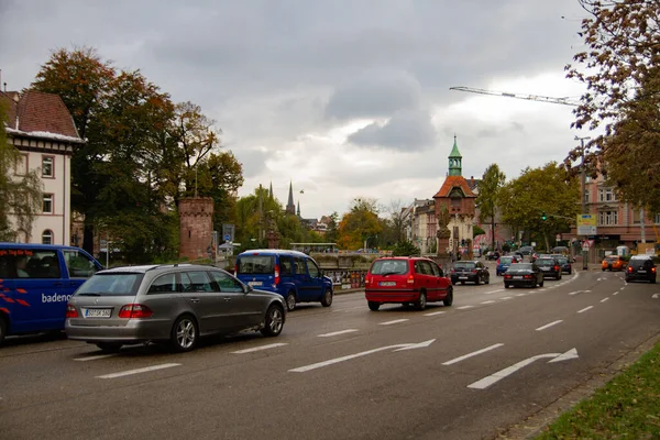 Freiburg Breisgau Tyskland 2012 Över Stadens Gator Och Motorväg Dimmig — Stockfoto