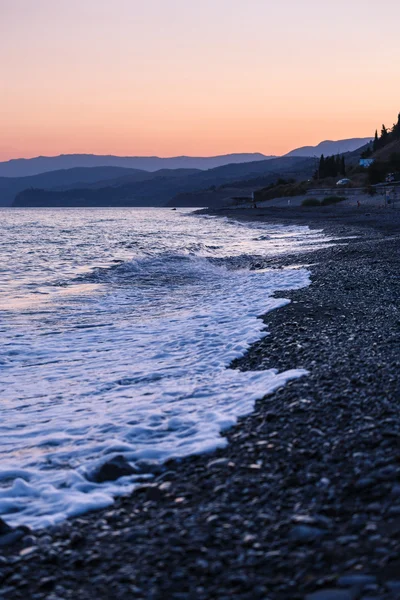 Alba sulla costa di mare nel Crimea — Foto Stock