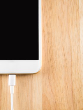 Akıllı telefon USB kablo ile şarj