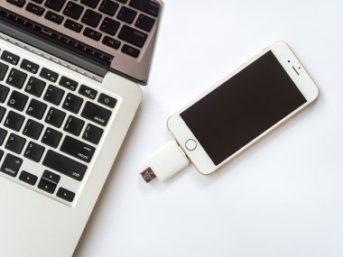 Harici depolama nakletmek iphone ve Macbook ile