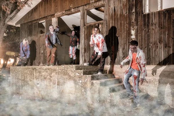 Zombi saldırı kıyamet