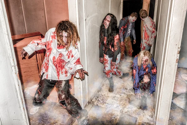 Zombi saldırı kıyamet