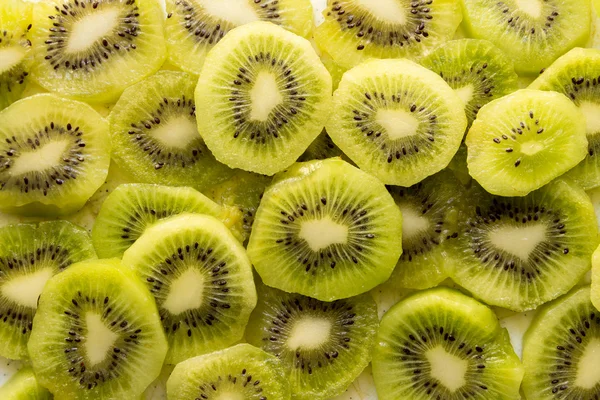 Potongan Buah Kiwi organik segar — Stok Foto