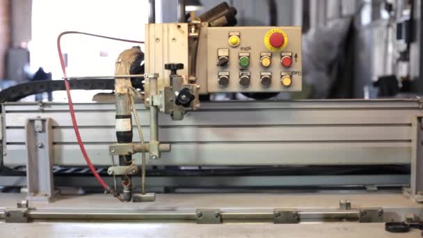 TIG welding machine, longitudinal pipe welding. The machine is designed for butt-to-joint welding of stainless, steel and copper pipes. Used for the manufacture of chimneys, ventilation pipes. — Video Stock