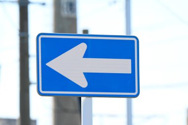 Tek yön Japon yol tabelası