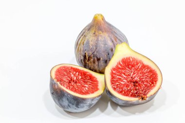 Olgun incir ve esintiler yemeye hazır.