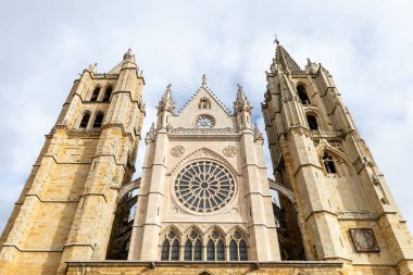 Leon, İspanya, 16 Kasım 2025 'te Leon Katedrali' ne bakın. 