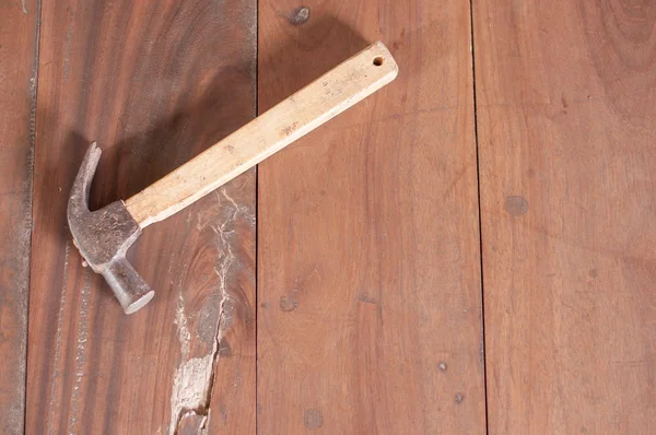 ahşap tahta çekiç