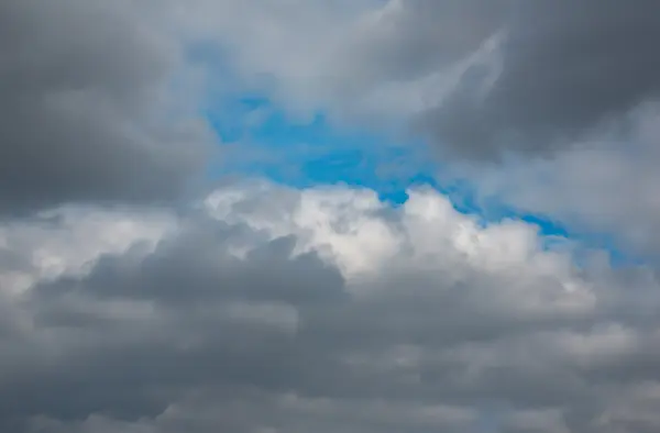 Nubes oscuras - Gran tormenta — Foto de Stock