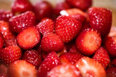 taze kesilmiş çilek