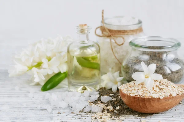 Natural ingredients for homemade facial and body mask (scrub) — Stock Photo, Image