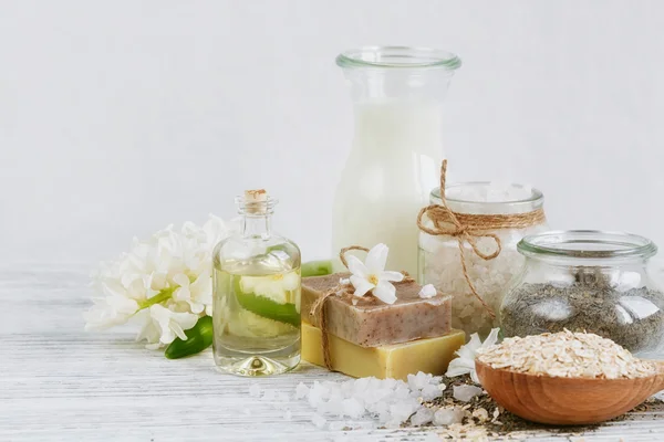 Ingredientes naturales para mascarilla facial y corporal casera (exfoliante ) — Foto de Stock