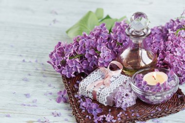 Spa Konsept: kaplıca tedavisi doğal deniz tuzu ile kompozisyon,