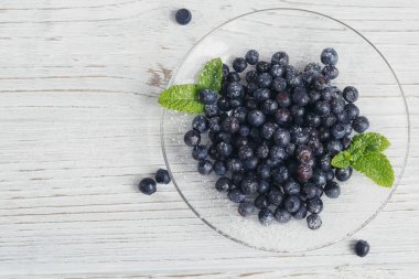 Taze bilberry. Sağlıklı kahvaltı.