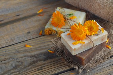 Calendula (pot kadife çiçeği ile doğal el yapımı Sabun)