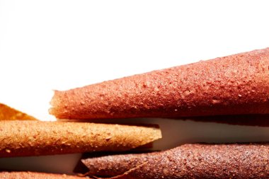  Meyve pastili, sulu meyvelerle farklı renklerde..