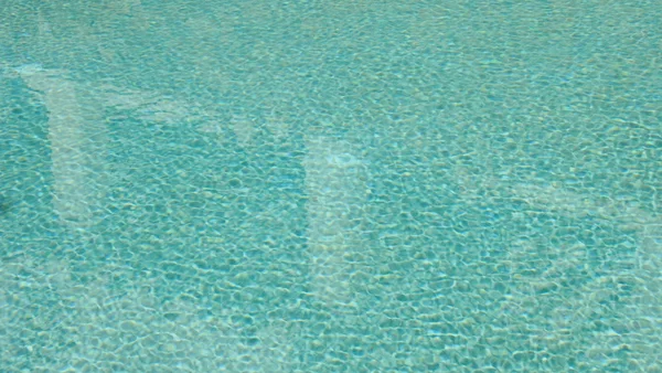 Reflexão piscina — Fotografia de Stock