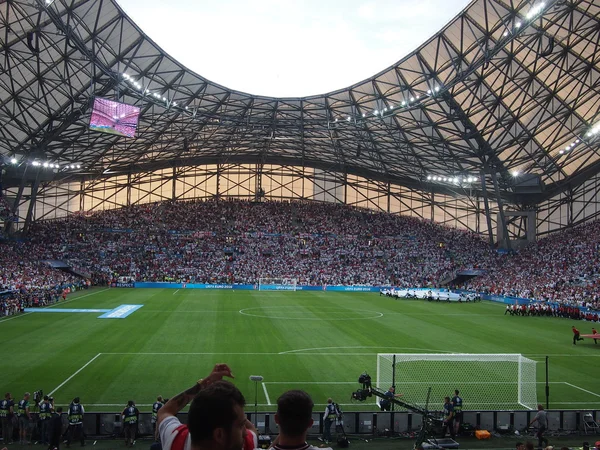 Les fans d'Angleterre à Marseille — Photo
