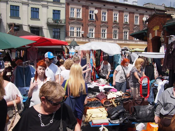 Yahudi mahallesinde bit piyasası