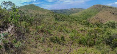 Brezilya 'nın merkezinde dağlı güzel Savannah Manzarası. Chapada dos Veadeiros 'ta.