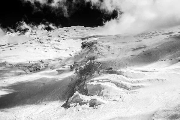 Empty ridge Stock Photos, Royalty Free Empty ridge Images | Depositphotos