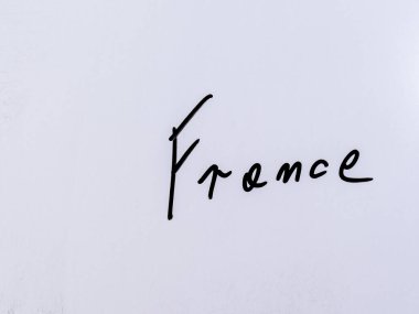 (a) için cebirsel kare formülü beyaz tahta üzerine siyah işaretleyici ile yazılmış