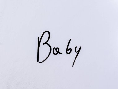 (a) için cebirsel kare formülü beyaz tahta üzerine siyah işaretleyici ile yazılmış