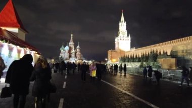 26 ARALIK 2020, MOSCOW, RUSSIA: Yeni yıl bayramının arifesinde gece