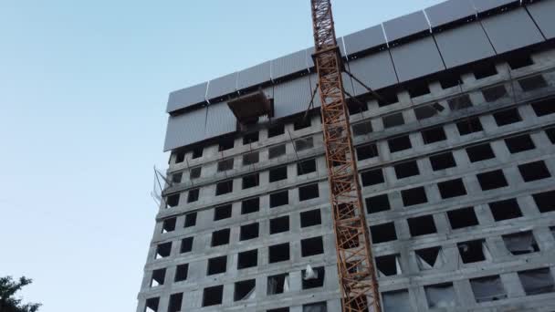 Bouw Van Een Hoogbouw Toren Van Een Woongebouw Zijn Bouw — Stockvideo