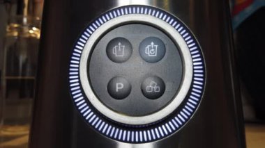 Mikserin hızını ayarlamak için çamaşır makinesi