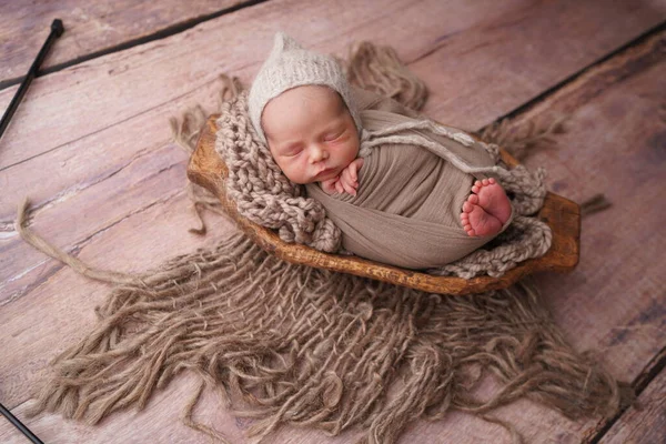 Slapen Pasgeboren Jongen Eerste Dagen Van Het Leven Pasgeboren Fotosessie — Stockfoto