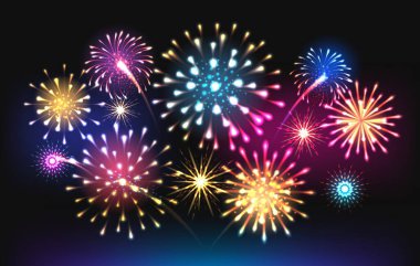 Gece havai fişekleri selamla