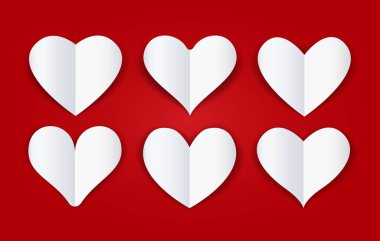 Kesilmiş kağıt, katlanmış kalp.