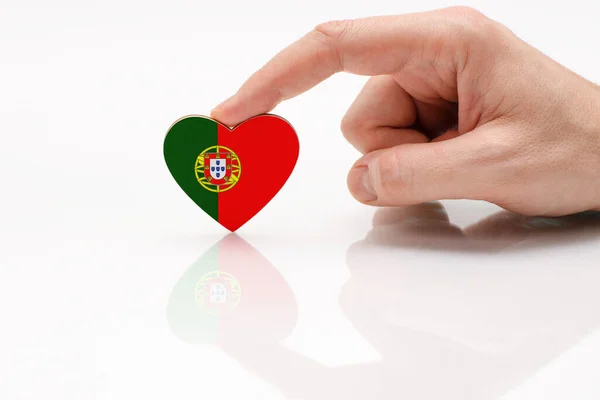 Amar Respeitar Portugal Mão Homem Segura Coração Forma Bandeira Portugal — Fotografia de Stock