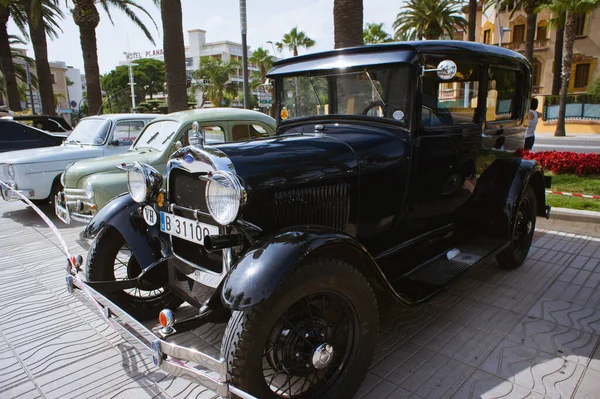 Salou Espanha Julho 2013 Carro Ford Preto Retro Está Exposição — Fotografia de Stock