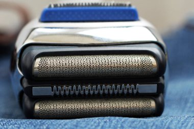 Elektrikli traş makinesi çok yakın, güzellik için makro nesne