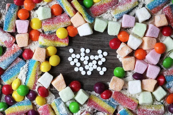 Delicioso Marmelada Cores Diferentes Pílulas Substitutas Açúcar Comida Doce — Fotografia de Stock