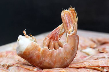 Taze donmuş langoustines çok yakında, yiyecek.