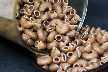 Hecelenmiş makarna, doğal yiyecekler.