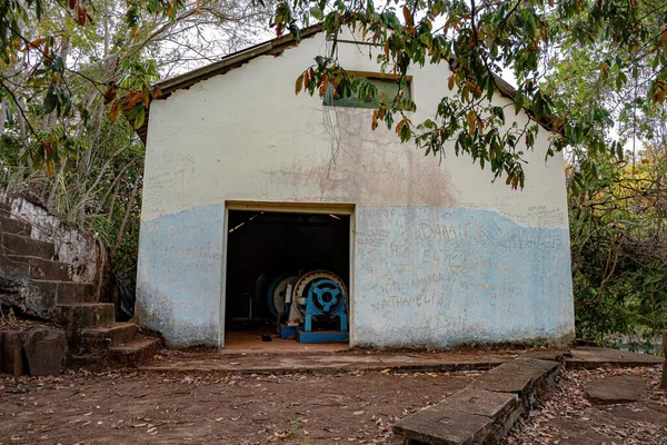 Cassilandia Mato Grosso Sul Brazil 2021 Engine Room Abandoned Small — Φωτογραφία Αρχείου