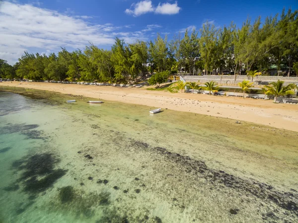 Mauritiusi beach légifelvételek Bain Boeuf Beach, Grand Baie faluban, Pereybere Észak — Stock Fotó