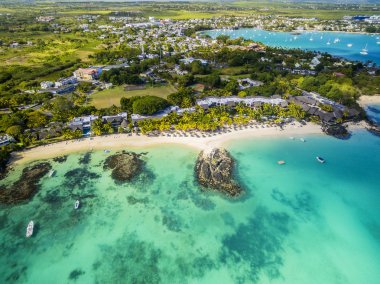 Merville Beach Grand Baie, Pereybere North, Mauritius plaj havadan görünümü