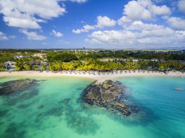 Merville Beach Grand Baie, Pereybere North, Mauritius plaj havadan görünümü