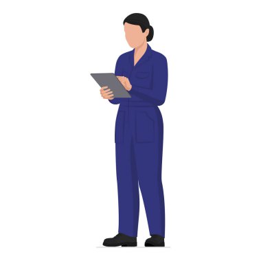 Uzman kadın teknisyen ve teknisyen dijital tablet kullanıyor, tulum giyiyor, tüm vücudu izole edilmiş.