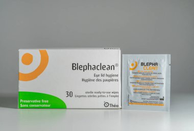Blephaclean Eye kapağı steril temizliği, günlük göz kapağı ve kirpik temizliği için koruyucu bez, saflığı, makyajı ve alerjiyi kaldırmaya hazır: Toronto, Ontario, Kanada - 2 Aralık 2025