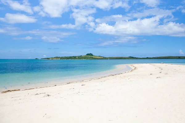 Tropický Ostrov Lagunou Bílou Písečnou Pláží Karamojské Ostrovy Filipíny Cotivas — Stock fotografie